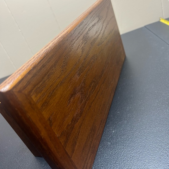 Vintage knick knack shelf / ledge - wood wall hanging decor - 16" across - Picture 4 of 12